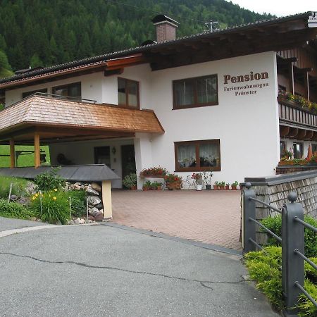 Ferienwohnungen Pension Prünster Maria Luggau Exterior foto